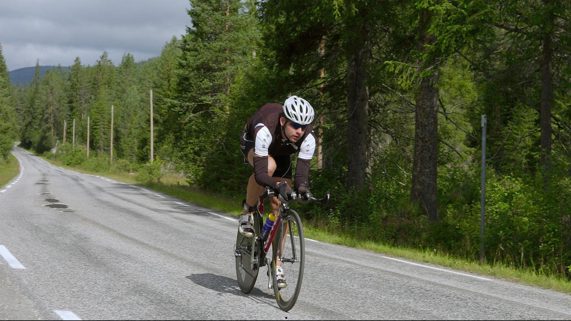 北京国际马拉松赛圆满落幕，埃塞俄比亚选手破赛会纪录夺冠